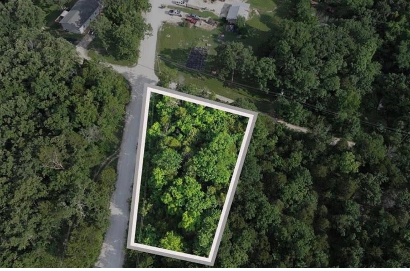 Corner Residential Lot for Sale in Villa Ridge, Missouri – Owner Financing Available